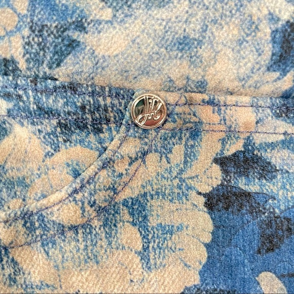 Joseph Ribkoff Print Stretch Pants Blue White Charcoal Sz 8 Floral Easy Up Pants - Picture 10 of 11